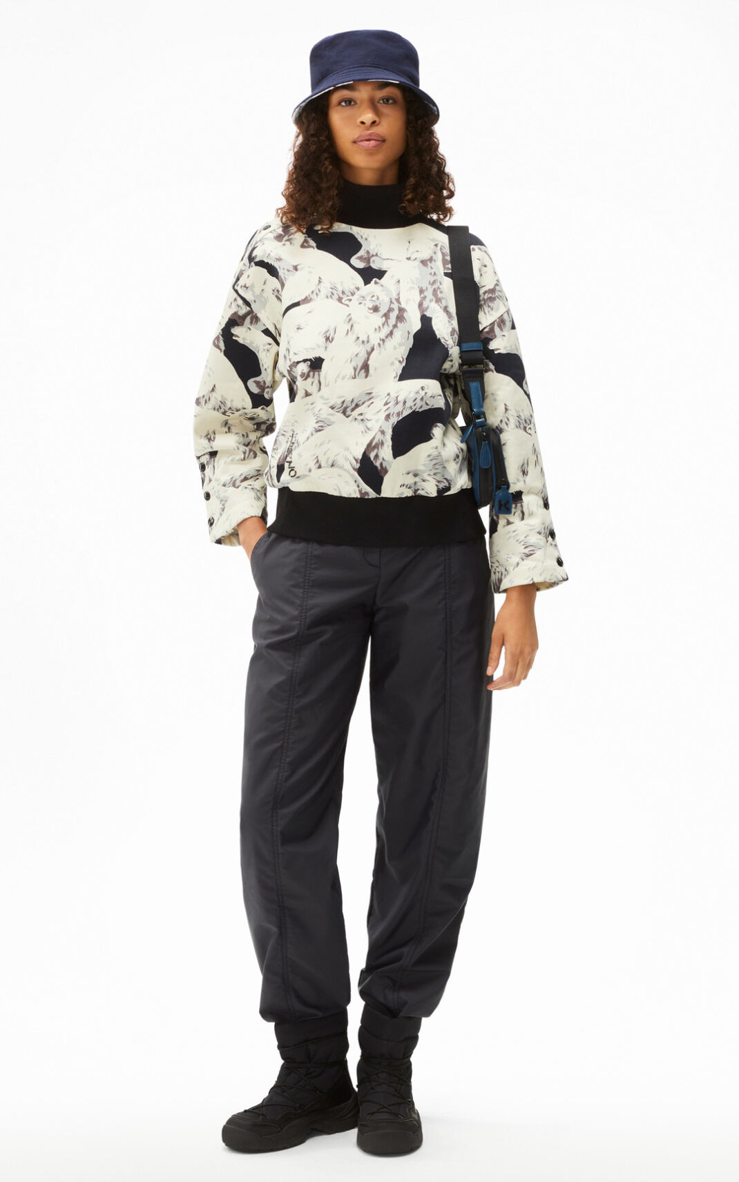 Kenzo High collar Polar Bear The Winter Capsule Ženska Puloverji Črna SI-8581610